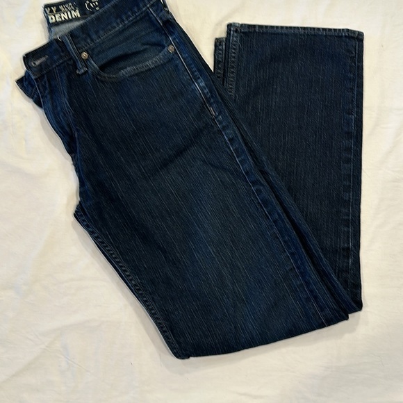 Old Navy Premium Denim Jeans - Picture 5 of 5